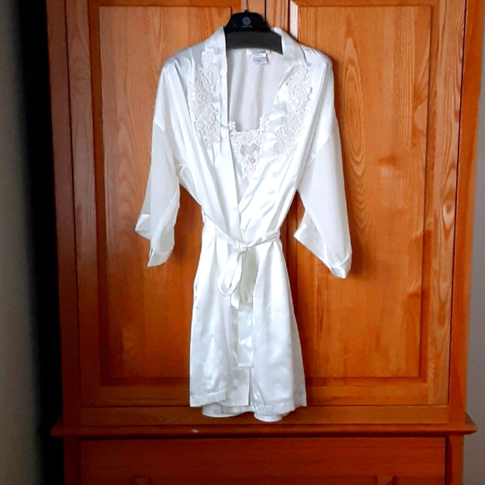 Two piece Bridal Chemise and Robe